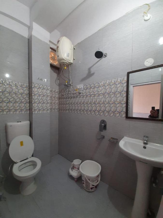 City Crown Guest House Sundarnagar Extérieur photo
