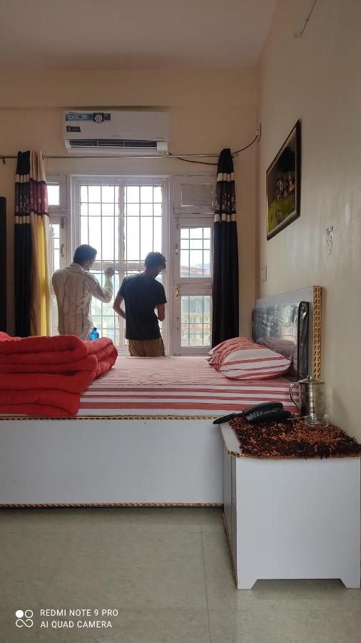 City Crown Guest House Sundarnagar Extérieur photo