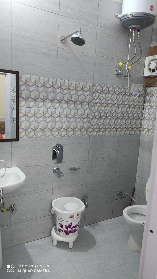 City Crown Guest House Sundarnagar Extérieur photo